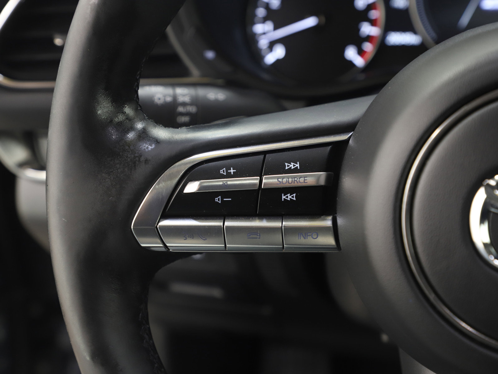 Used 2023 MAZDA CX-30 2.5 Turbo w/ Premium Package image 27