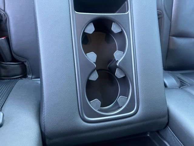 Used 2018 GMC Yukon SLT image 17