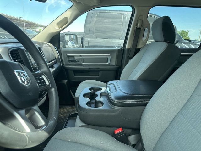 Used 2023 RAM 1500 Classic SLT AWD/4WD image 5