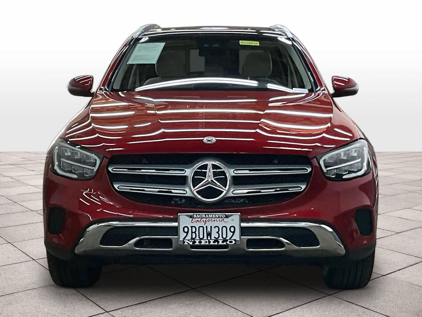 Used 2022 Mercedes-Benz GLC 300 4MATIC image 3