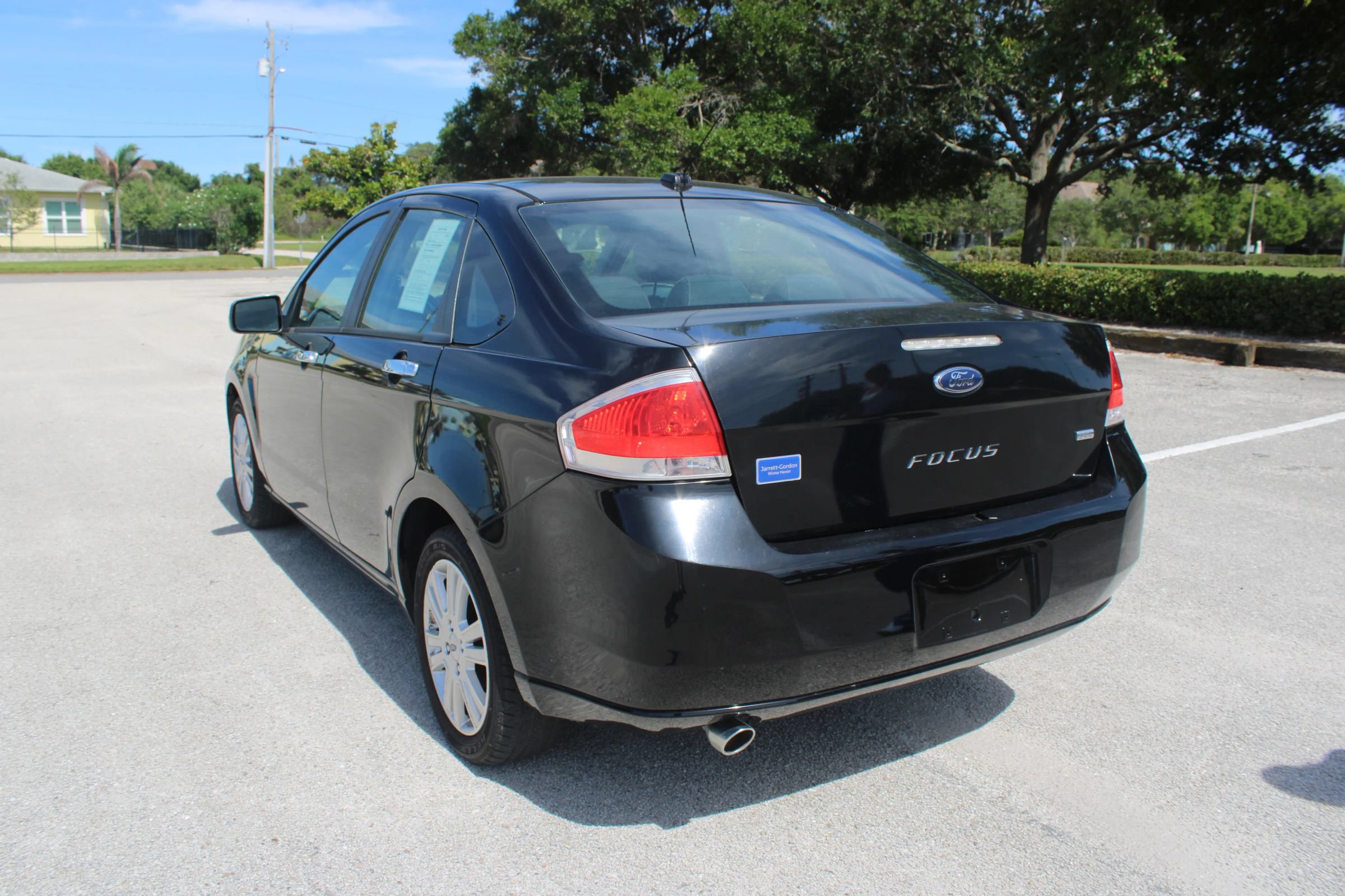 Used 2011 Ford Focus SEL w/ 301A Rapid Spec Order Code FWD image 9