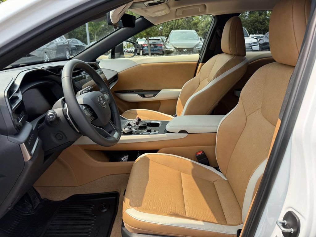Used 2026 Lexus RZ 450e AWD w/ Technology Package image 13