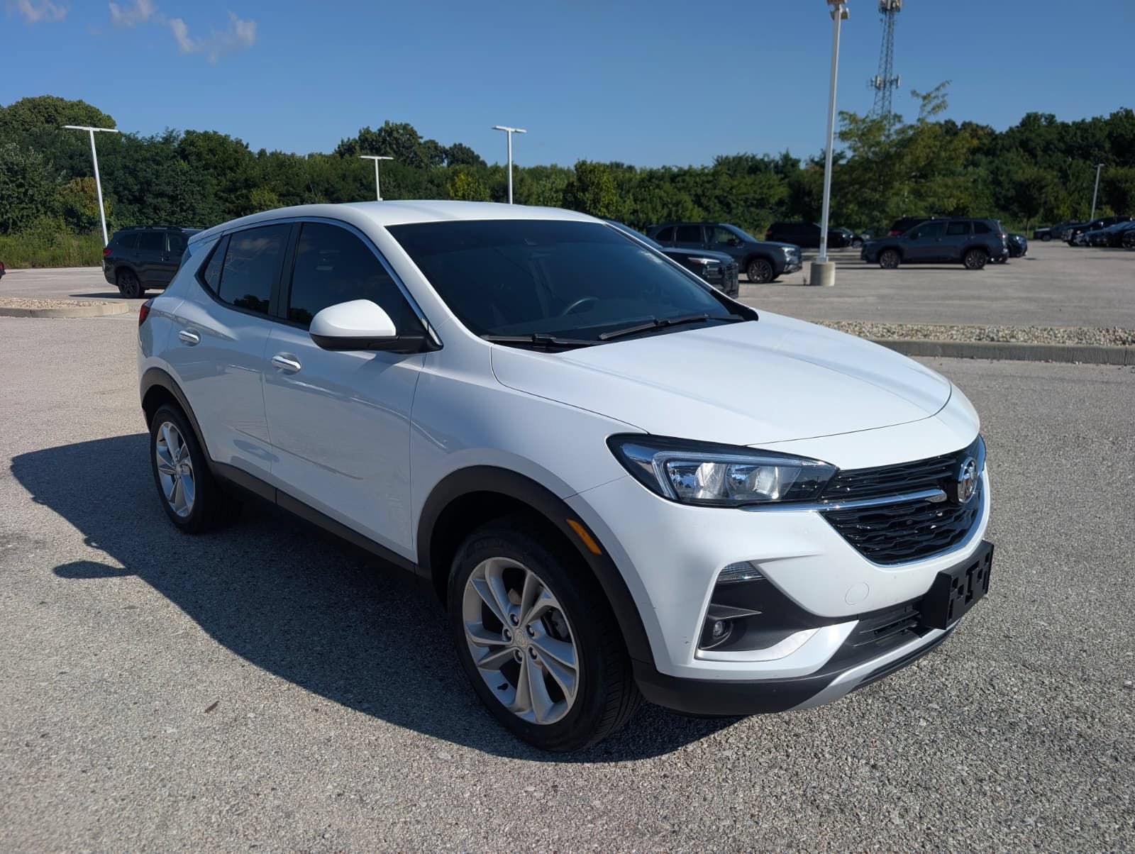 Used 2022 Buick Encore GX Preferred w/ Cold Weather Comfort Package AWD/4WD image 16