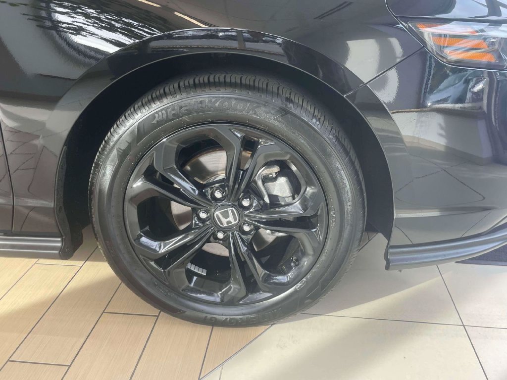 Used 2025 Honda Accord SE image 6