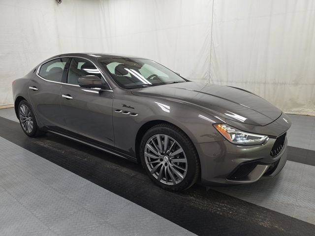 Used 2023 Maserati Ghibli Modena Q4 AWD/4WD image 3