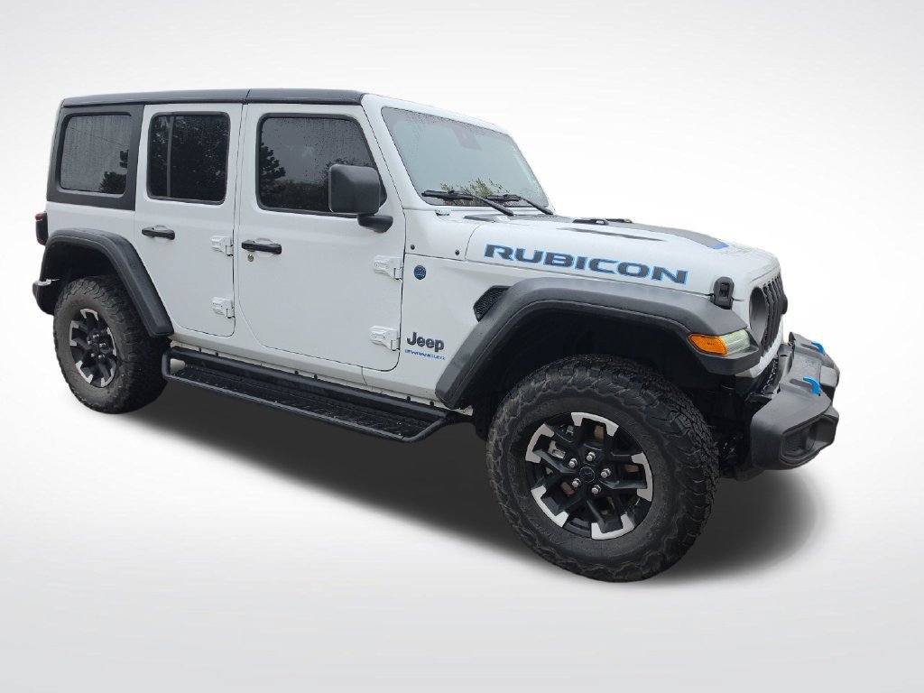 Used 2024 Jeep Wrangler Unlimited Rubicon 4xe w/ Convenience Group AWD/4WD image 9