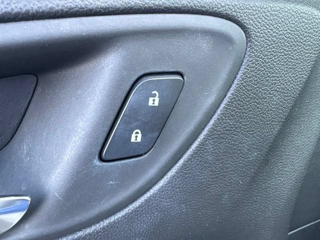 Used 2023 Buick Encore GX Select w/ Sport Touring Package AWD/4WD image 13