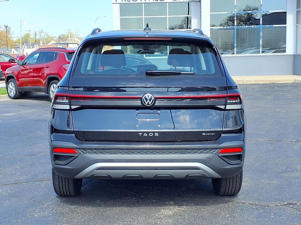 Used 2025 Volkswagen Taos S AWD/4WD image 20