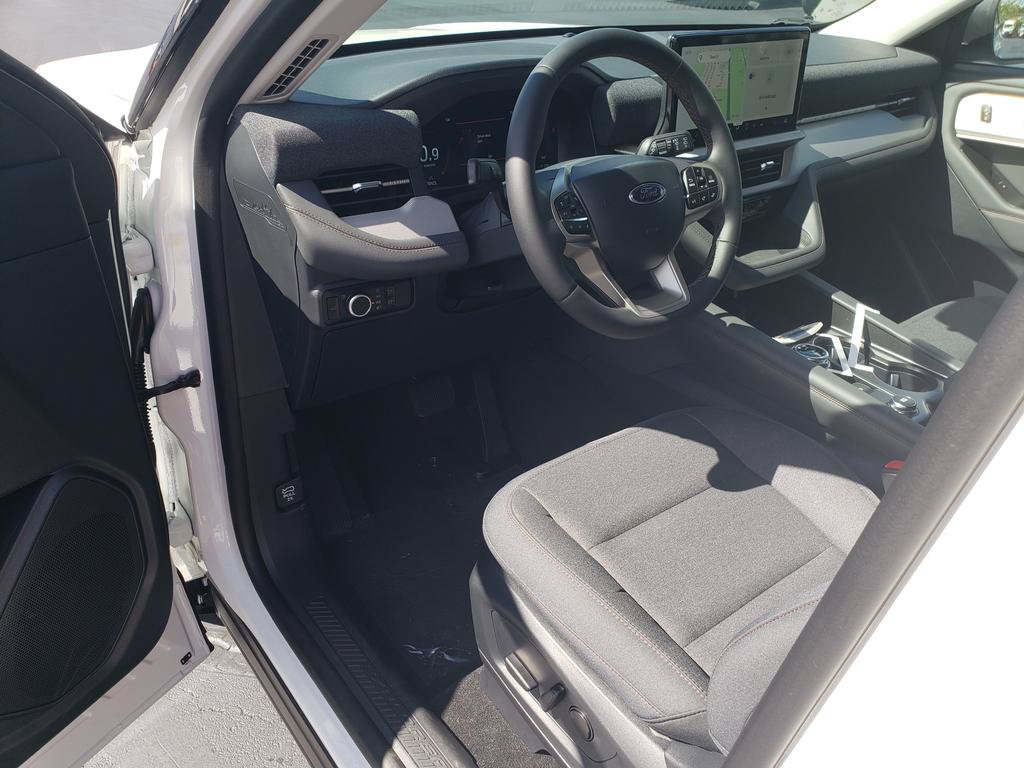 New 2026 Ford Explorer Active AWD/4WD image 6