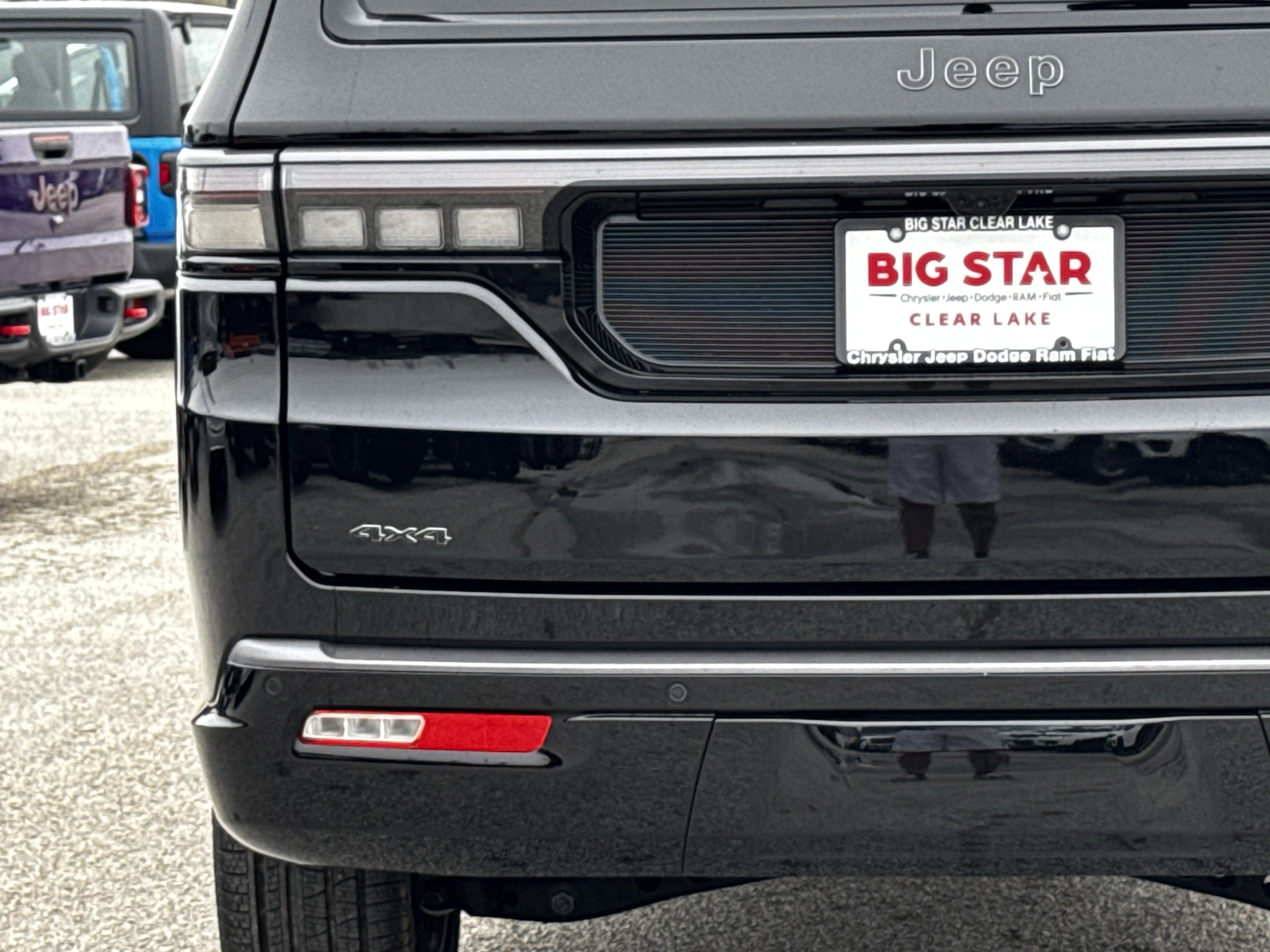 New 2026 Jeep Grand Wagoneer L Summit image 11