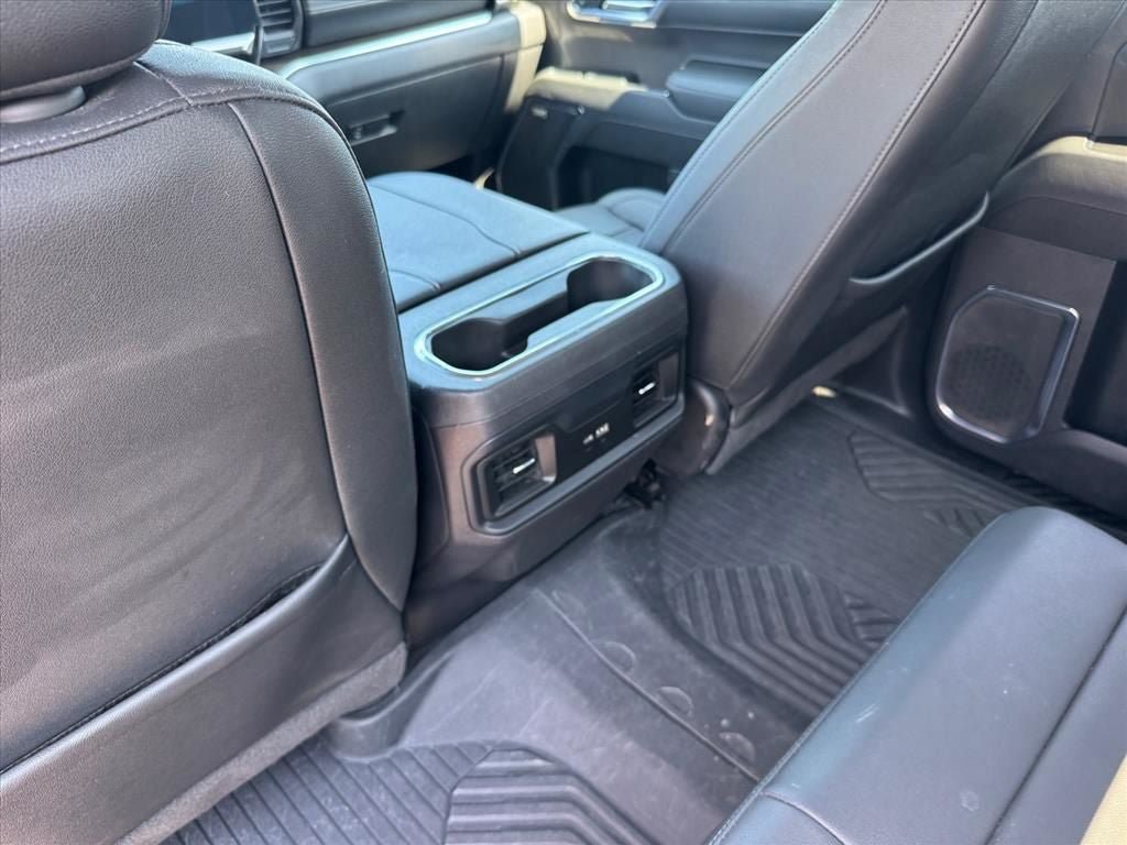 Used 2024 Chevrolet Silverado 1500 LT Trail Boss w/ LT Trail Boss Premium Package AWD/4WD image 16