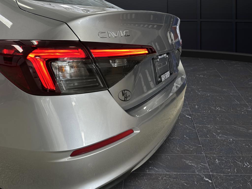 Used 2025 Honda Civic Sport image 28
