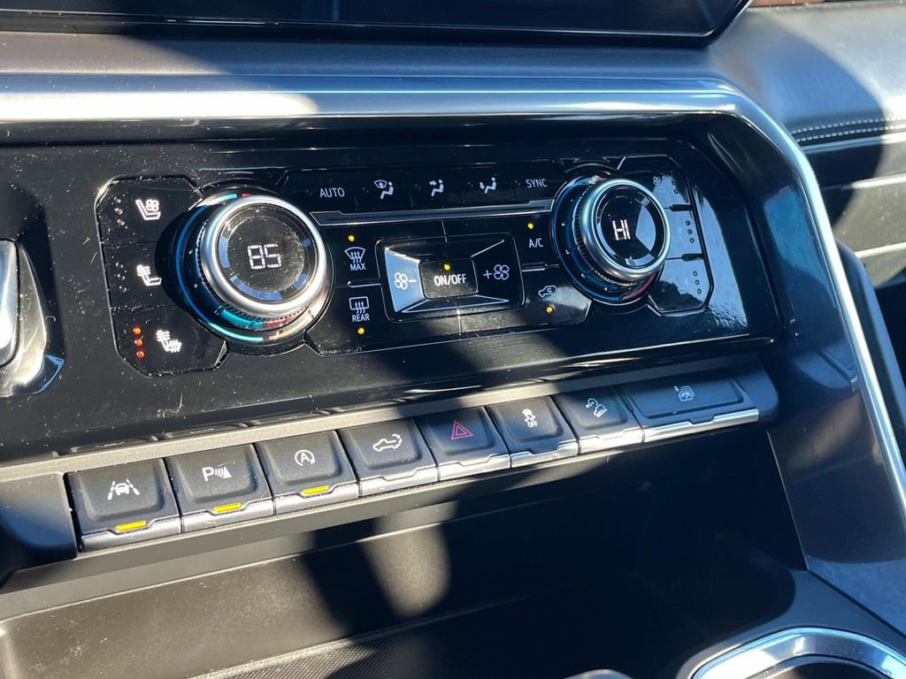 Used 2023 GMC Sierra 1500 Denali Ultimate image 43