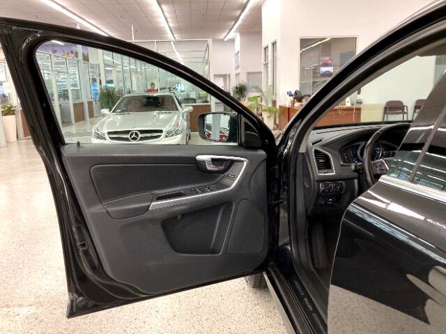 Used 2015 Volvo XC60 3.2 Premier Plus image 35