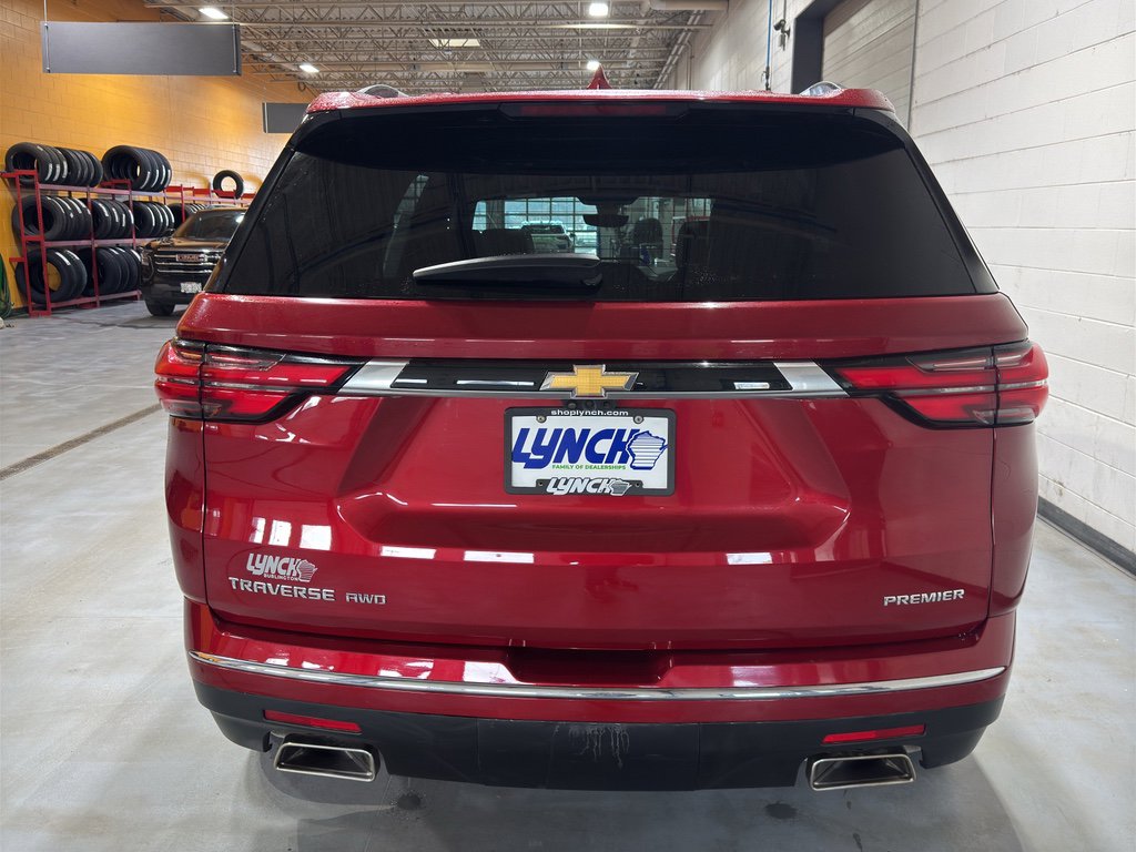 Used 2023 Chevrolet Traverse Premier image 4