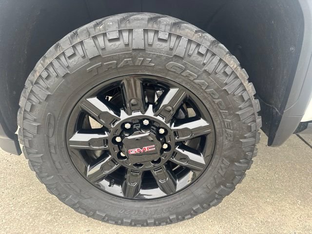 Used 2025 GMC Sierra 2500 AT4 w/ AT4 Premium Plus Package AWD/4WD image 23