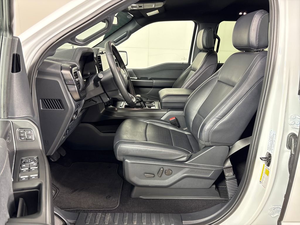 Certified 2025 Ford F150 Lariat w/ Equipment Group 501A Mid image 31