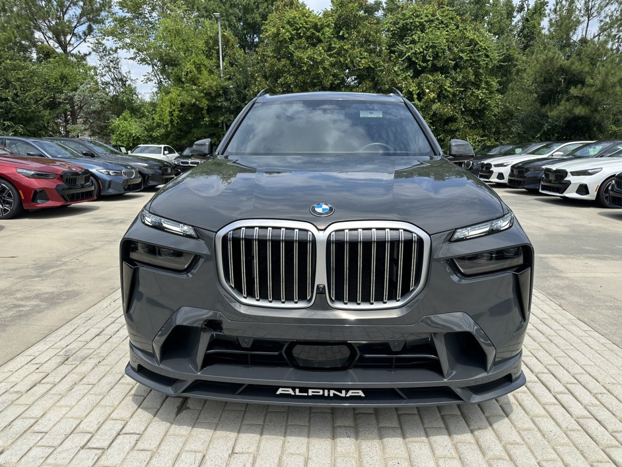 Used 2024 BMW ALPINA XB7 AWD/4WD image 10