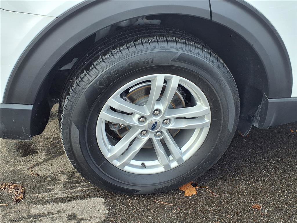 Used 2021 Ford Explorer XLT w/ Equipment Group 202A image 26