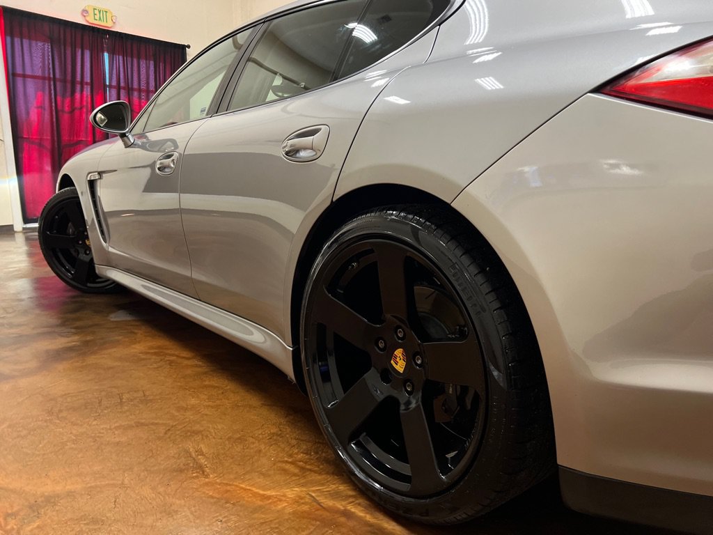 Used 2011 Porsche Panamera 4 AWD/4WD image 48
