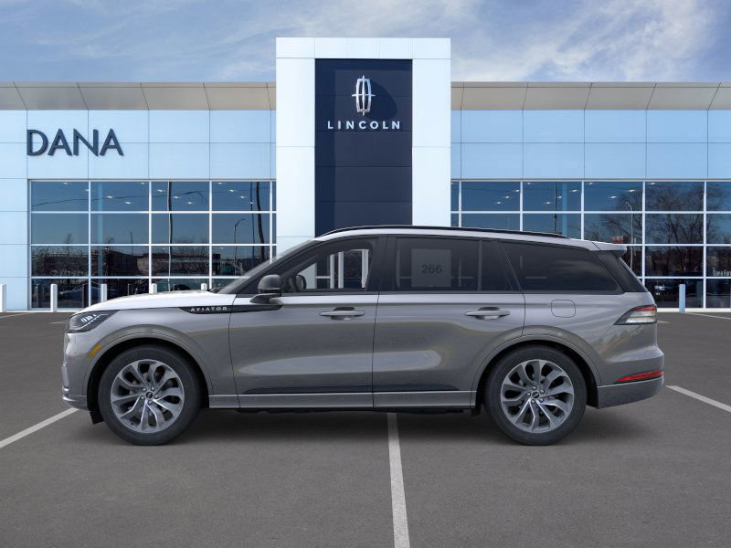 New 2025 Lincoln Aviator AWD w/ Jet Appearance Package image 3