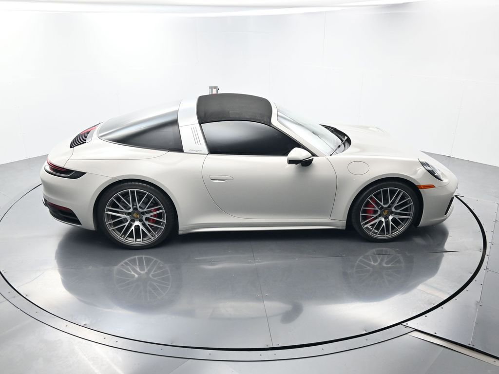 Certified 2021 Porsche 911 Targa 4S image 38