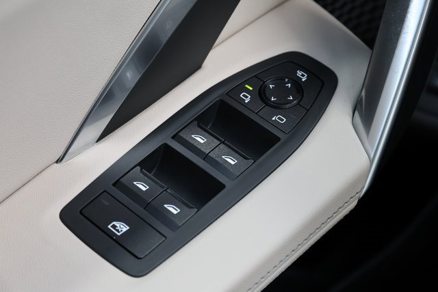 Used 2024 BMW X1 xDrive28i w/ Convenience Package image 22