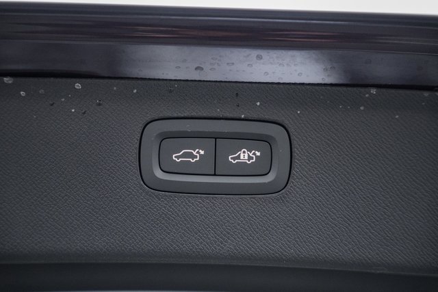 New 2026 Volvo XC90 B6 Ultra w/ Protection Package Premier image 11