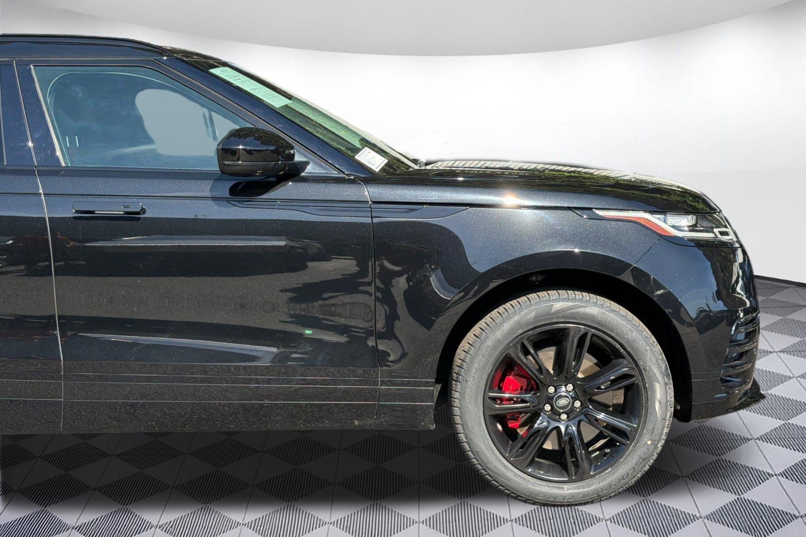Used 2023 Land Rover Range Rover Velar R-Dynamic S AWD/4WD image 36