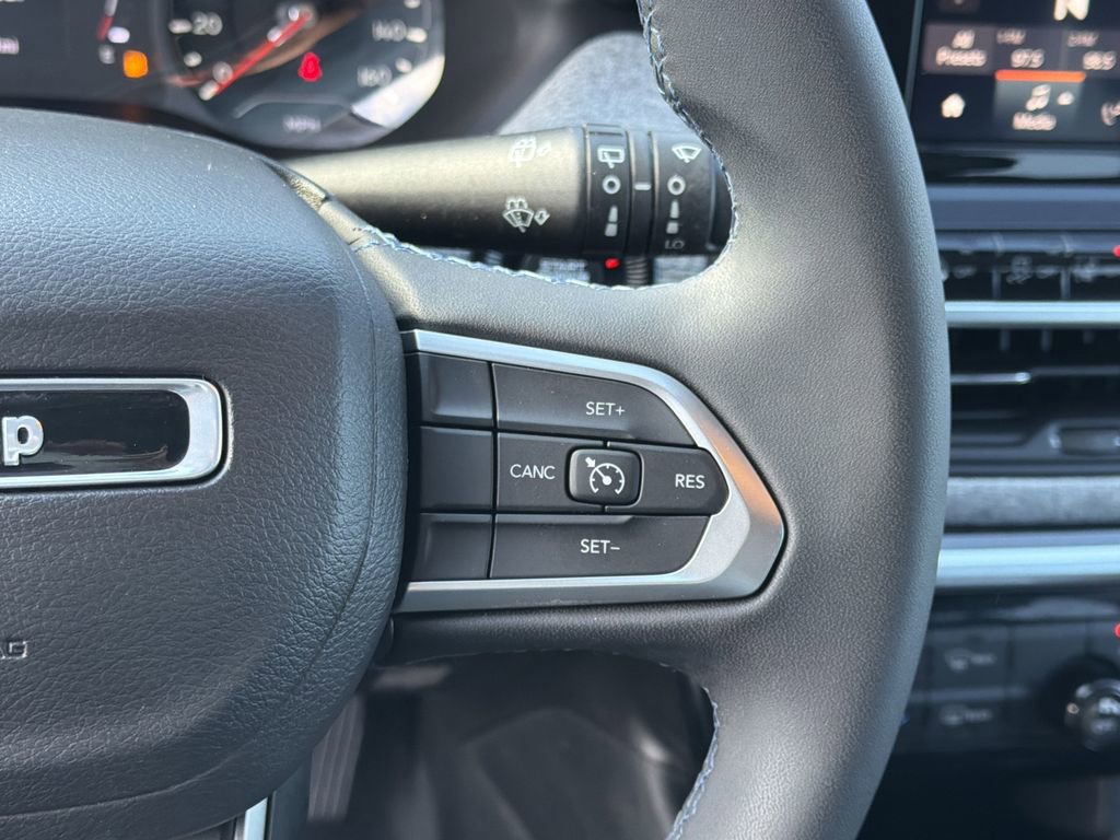 Used 2022 Jeep Compass Latitude image 26