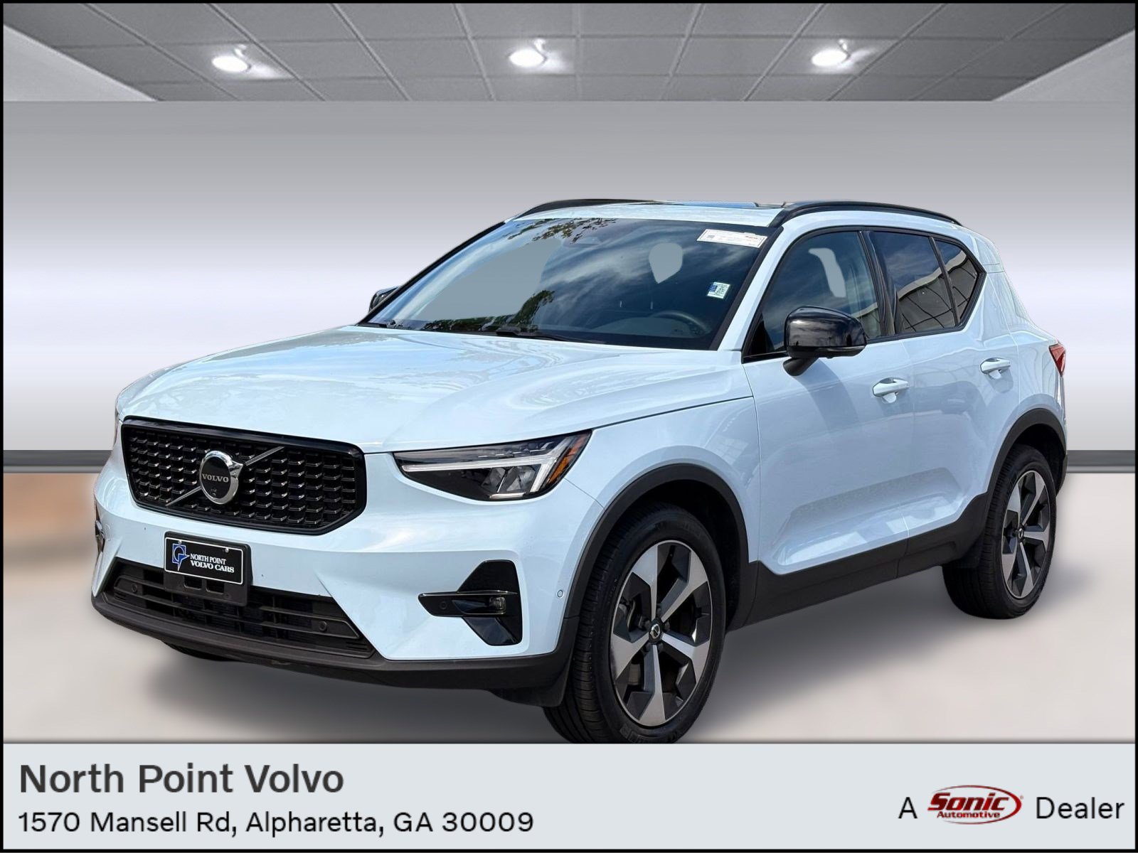 Certified 2025 Volvo XC40 B5 Plus