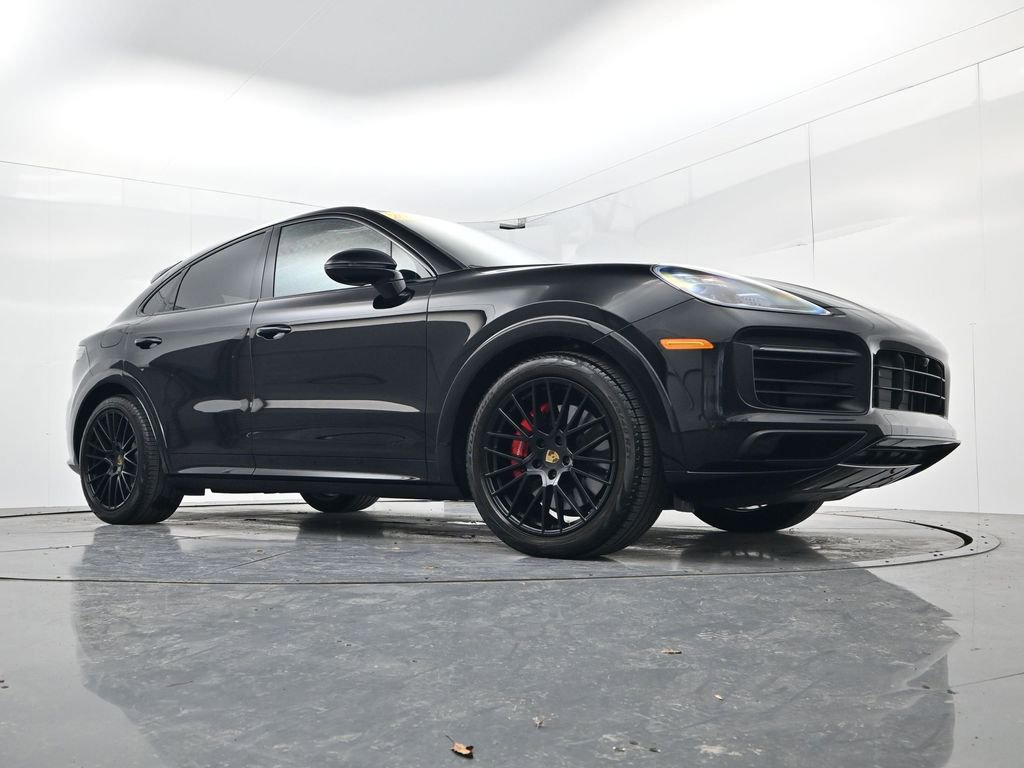 Used 2022 Porsche Cayenne GTS image 60