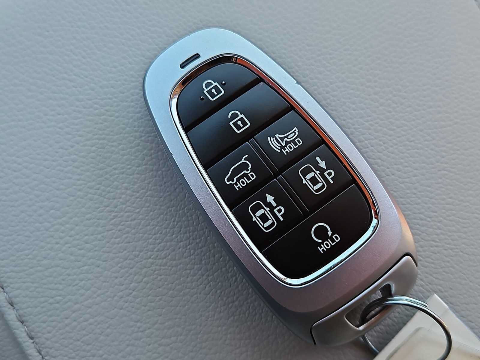 Certified 2024 Hyundai Tucson Limited AWD/4WD image 35