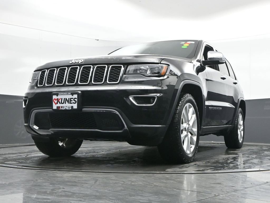 Used 2017 Jeep Grand Cherokee Limited image 48