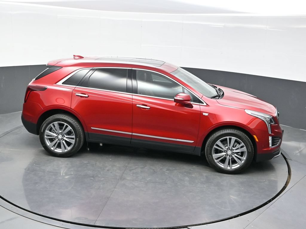 New 2026 Cadillac XT5 Premium Luxury w/ Driver Assist Package AWD/4WD image 45