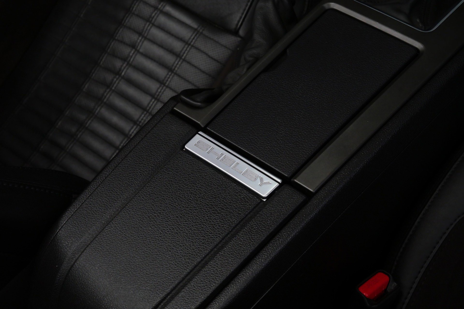 Used 2013 Ford Mustang Shelby GT500 RWD image 31