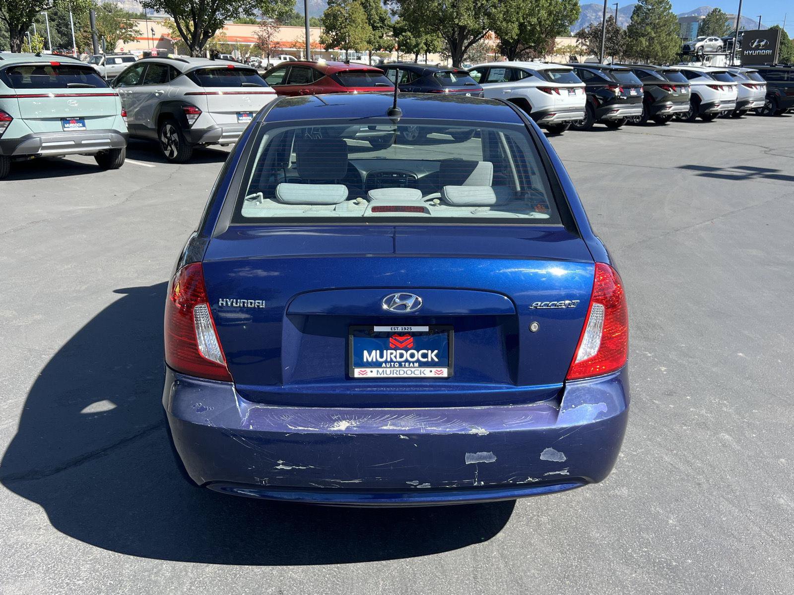 Used 2010 Hyundai Accent GLS FWD image 9