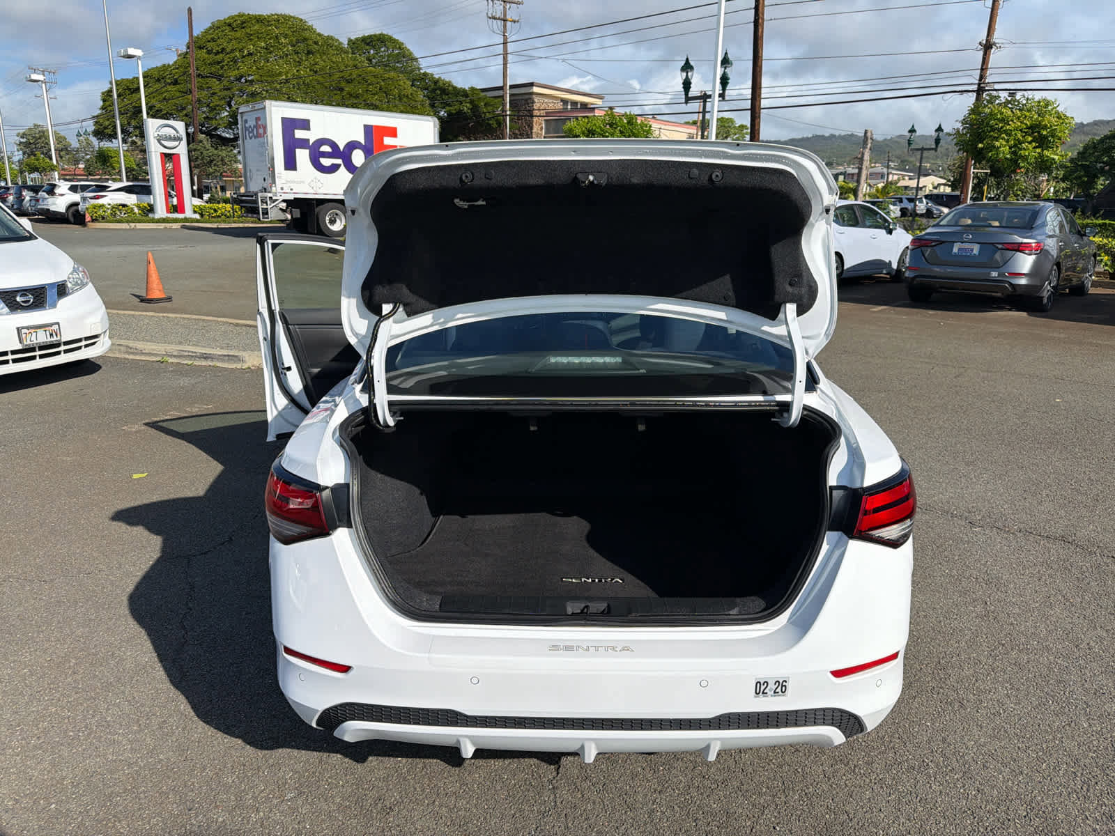 Certified 2022 Nissan Sentra SV w/ All-Weather Package image 10