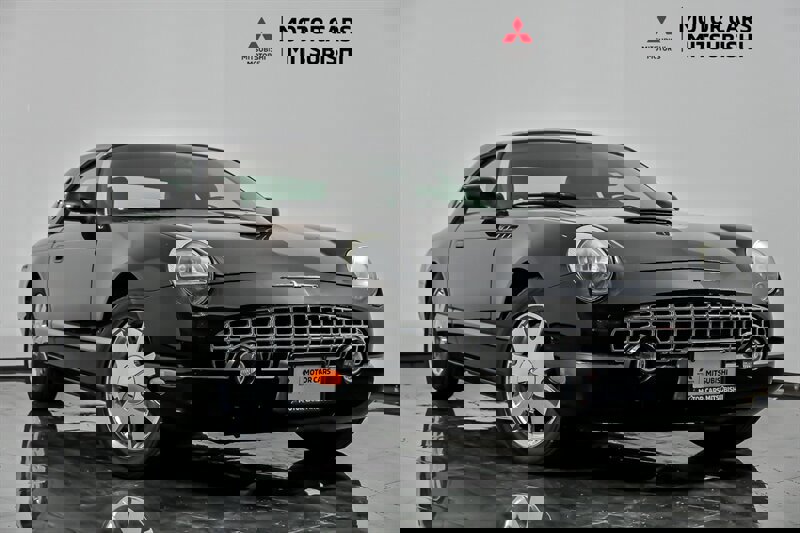 Used 2002 Ford Thunderbird Deluxe image 1