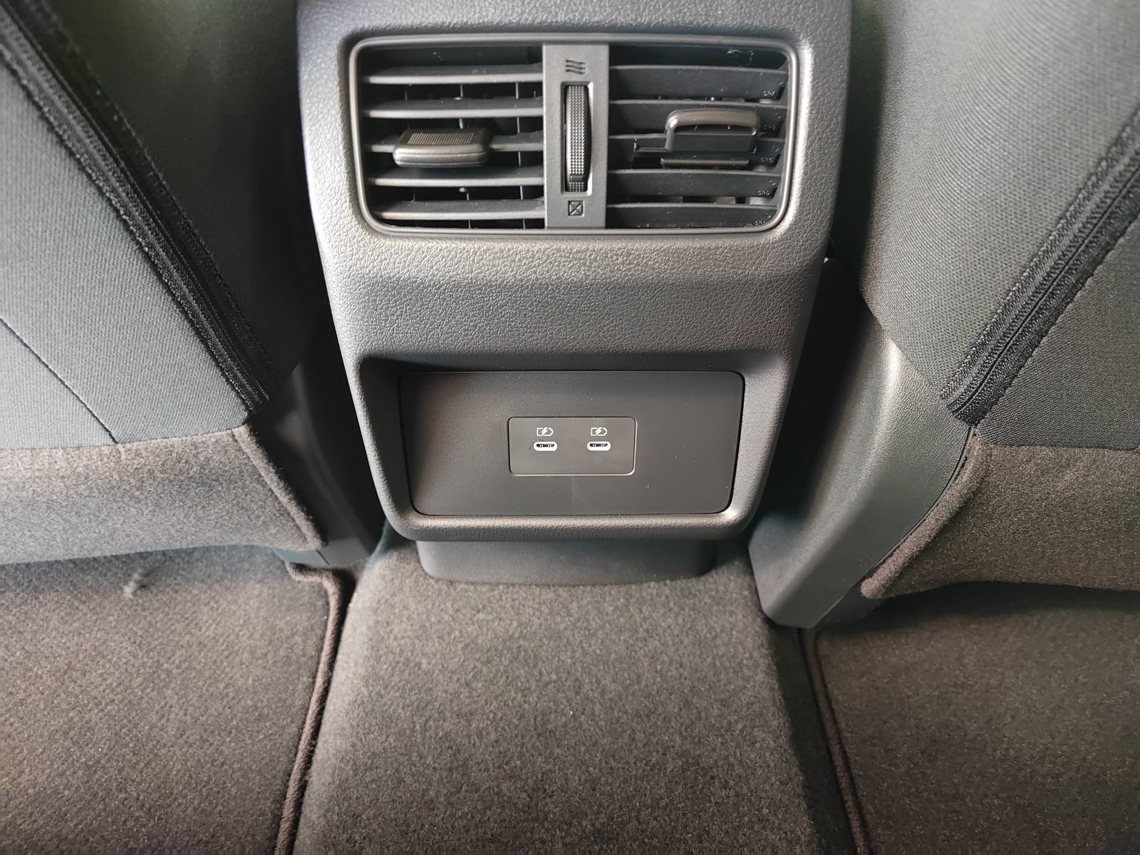 New 2026 Nissan Rogue SV AWD/4WD image 27
