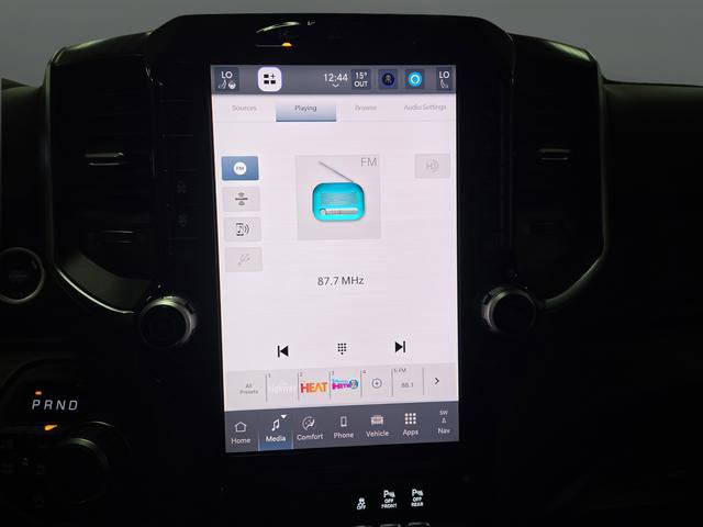 New 2026 RAM 1500 4x4 Crew Cab image 17