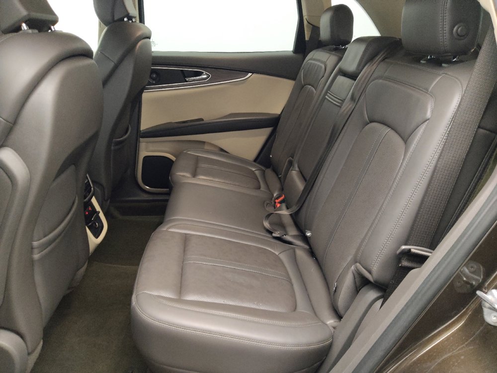 Used 2019 Lincoln Nautilus Reserve image 18