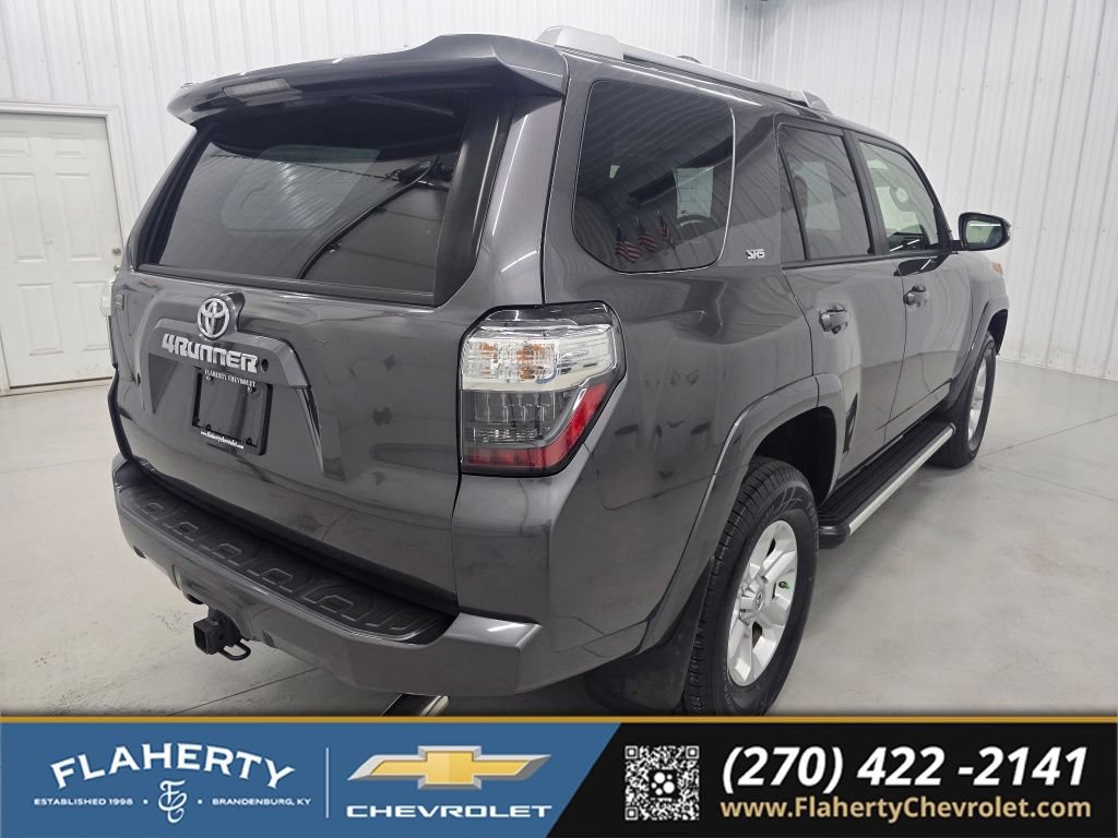 Used 2015 Toyota 4Runner SR5 Premium AWD/4WD image 5