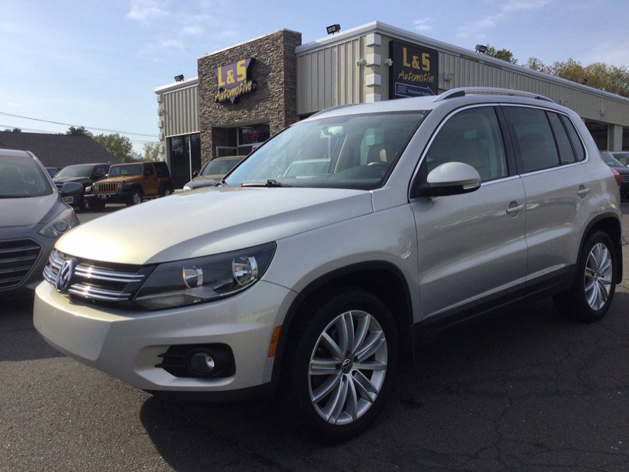 Used 2014 Volkswagen Tiguan SE