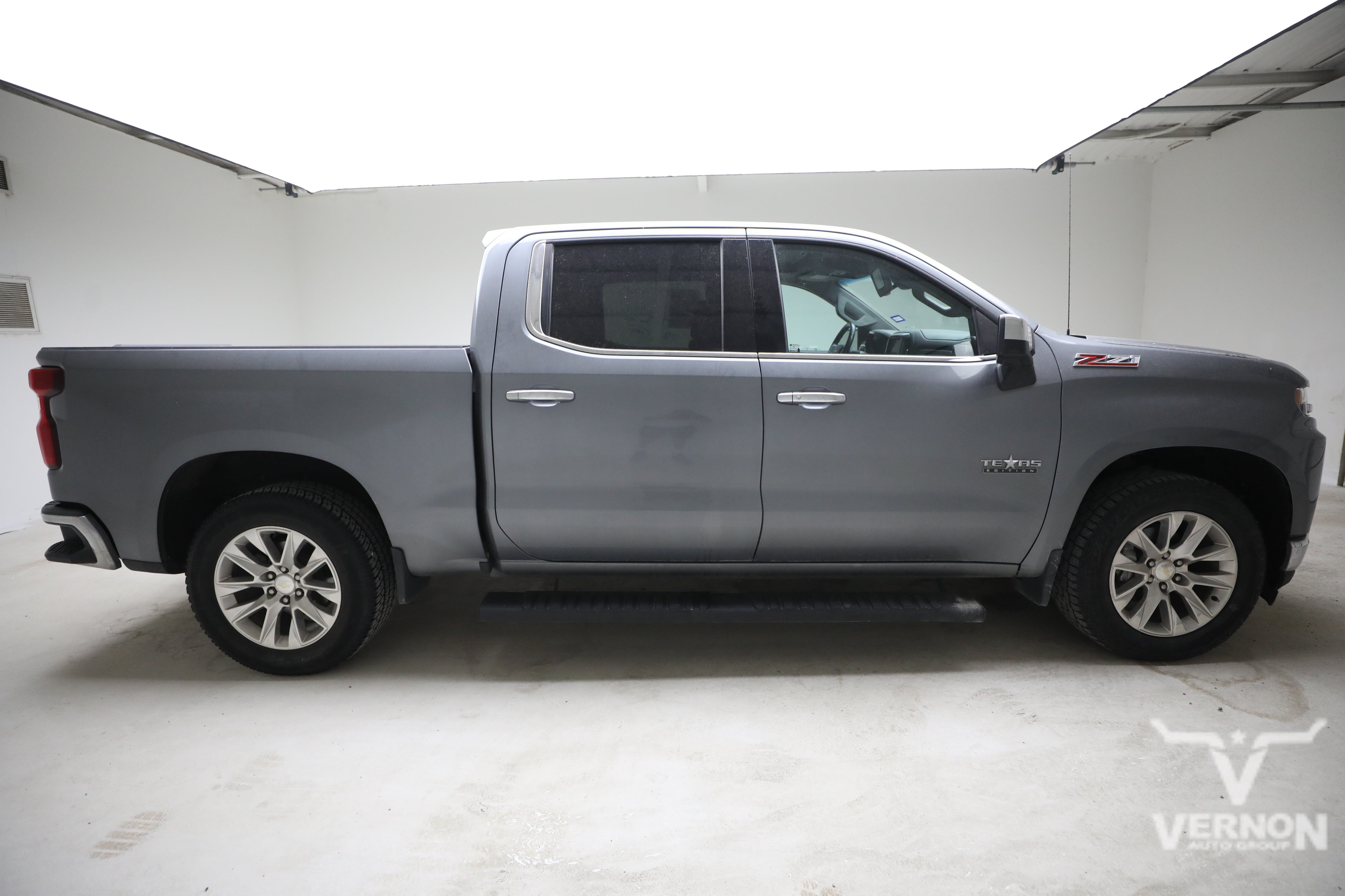 Used 2021 Chevrolet Silverado 1500 LTZ w/ LTZ Premium Texas Edition AWD/4WD image 5