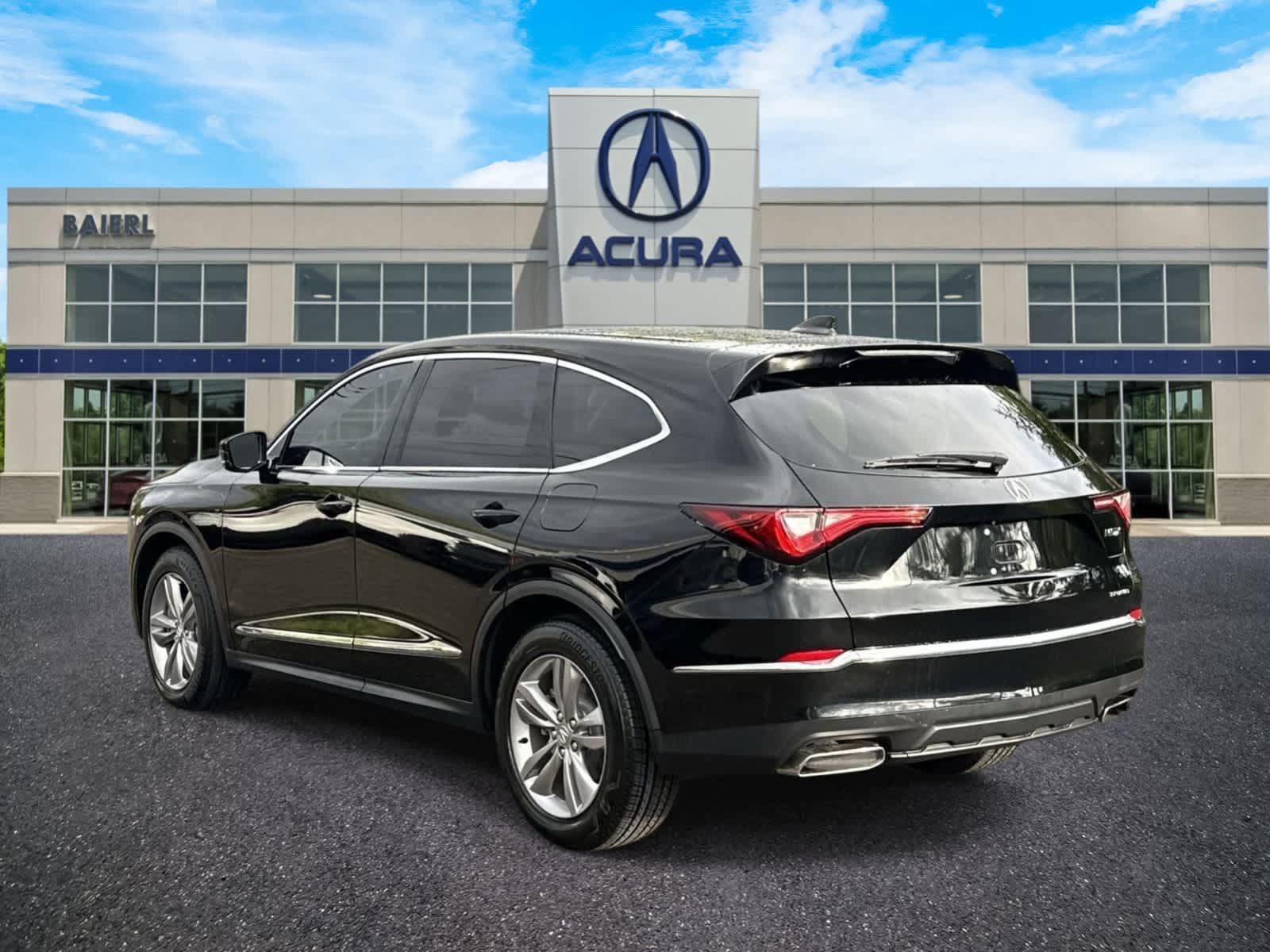 Certified 2023 Acura MDX SH-AWD image 3