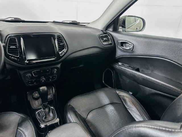 Used 2019 Jeep Compass Limited AWD/4WD image 26