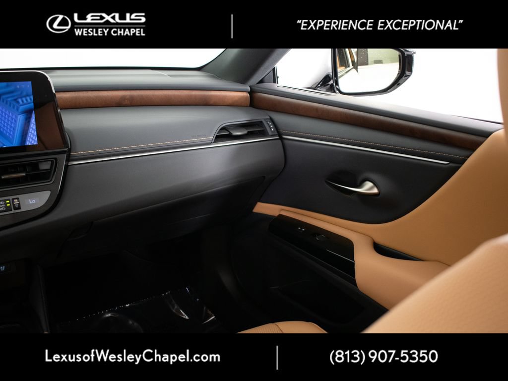Used 2025 Lexus ES 350 w/ Premium Package FWD image 28