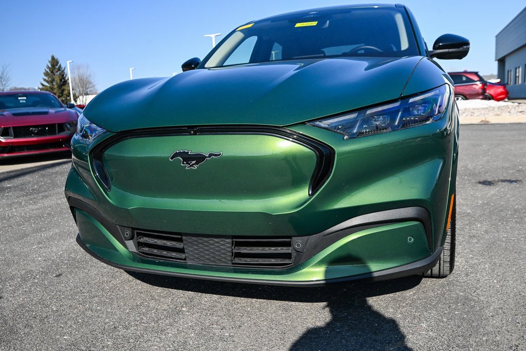 Used 2025 Ford Mustang Mach-E Premium image 11
