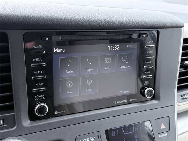 Certified 2020 Toyota Sienna LE image 26